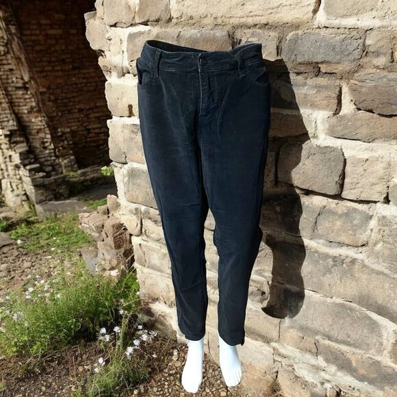 NYDJ Womens Jeans Black Velvet Ami Skinny Lift Tuck 5 Pocket Pants Size 12 - Picture 10 of 10